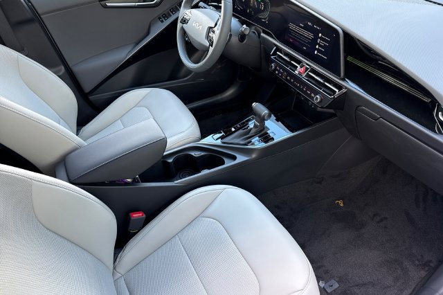 New 2026 Kia Niro EX w/ EX Premium Package FWD image 19