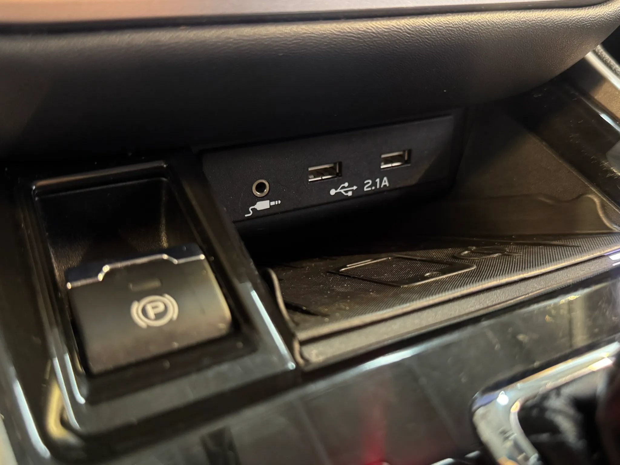 Used 2022 Subaru Legacy Premium AWD/4WD image 16