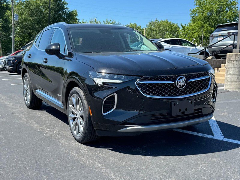 Used 2021 Buick Envision Avenir AWD/4WD image 2