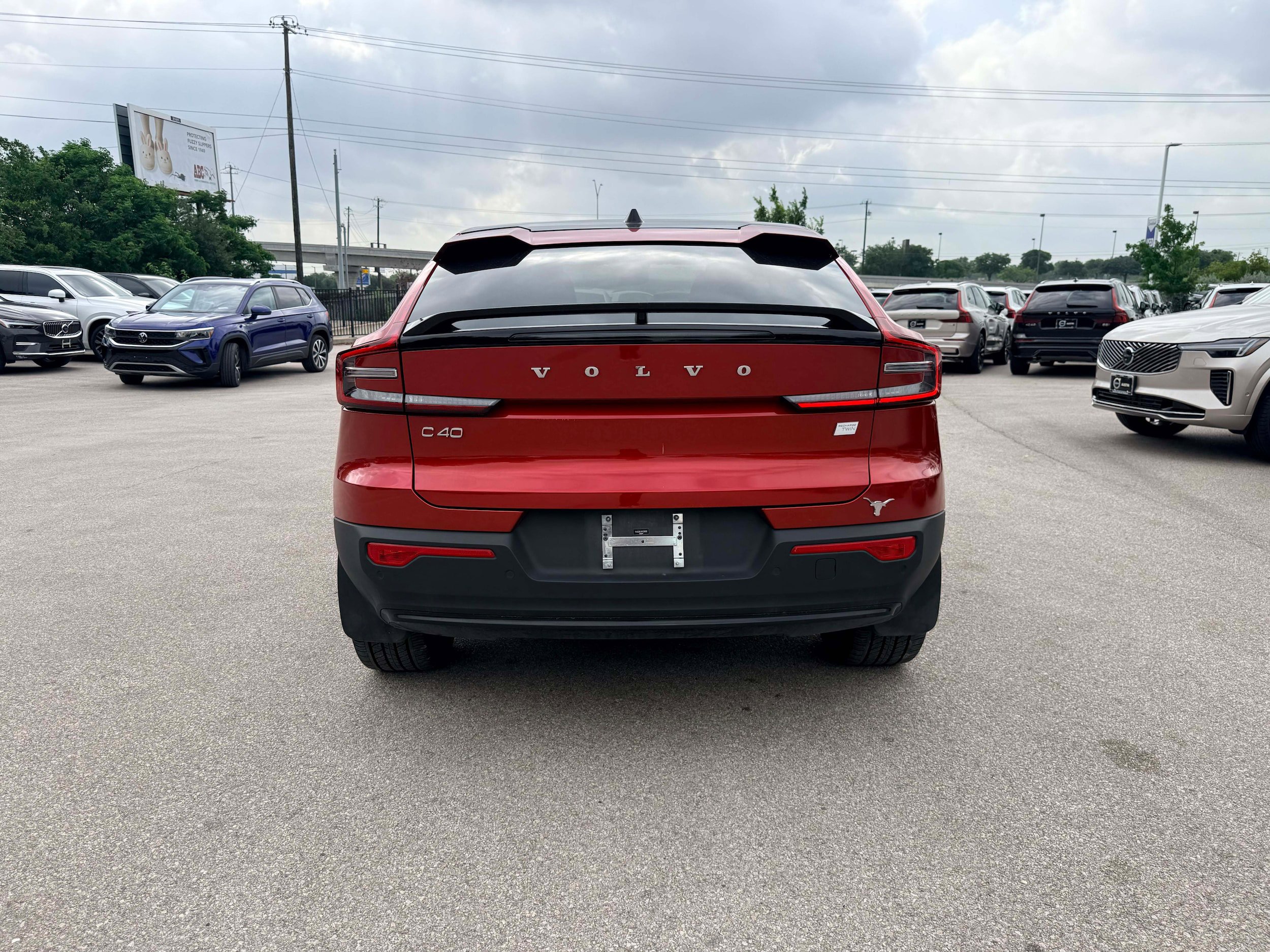 Certified 2023 Volvo C40 P8 Recharge Plus AWD/4WD image 5