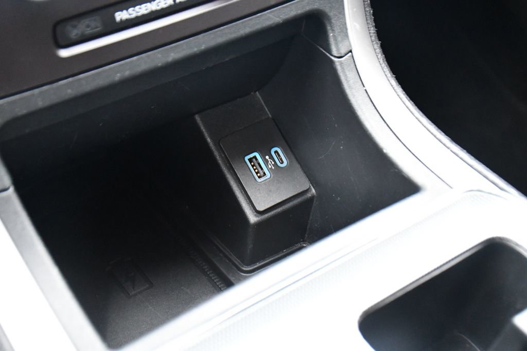 Used 2021 Ford Edge SEL w/ Convenience Package image 30