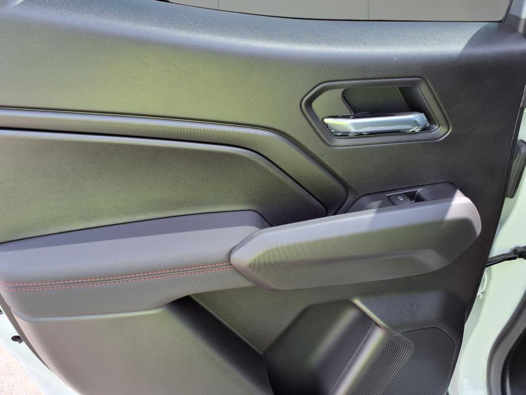 New 2025 Chevrolet Colorado Z71 w/ Technology Package image 9