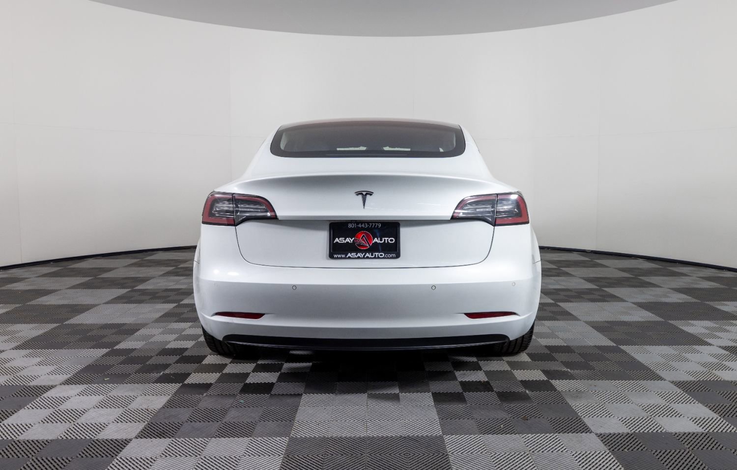 Used 2018 Tesla Model 3 Long Range image 6