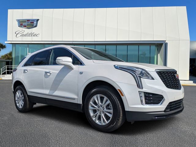 New 2026 Cadillac XT5 Luxury