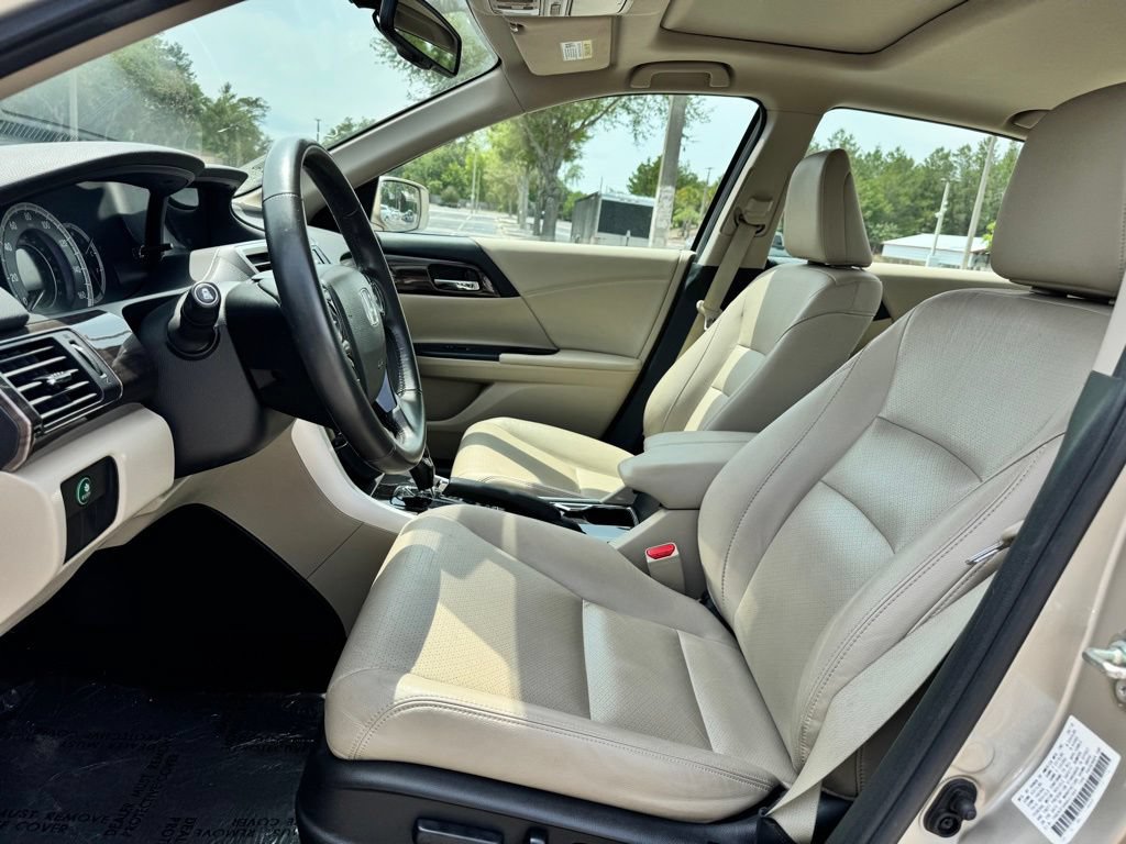 Used 2017 Honda Accord EX-L image 8