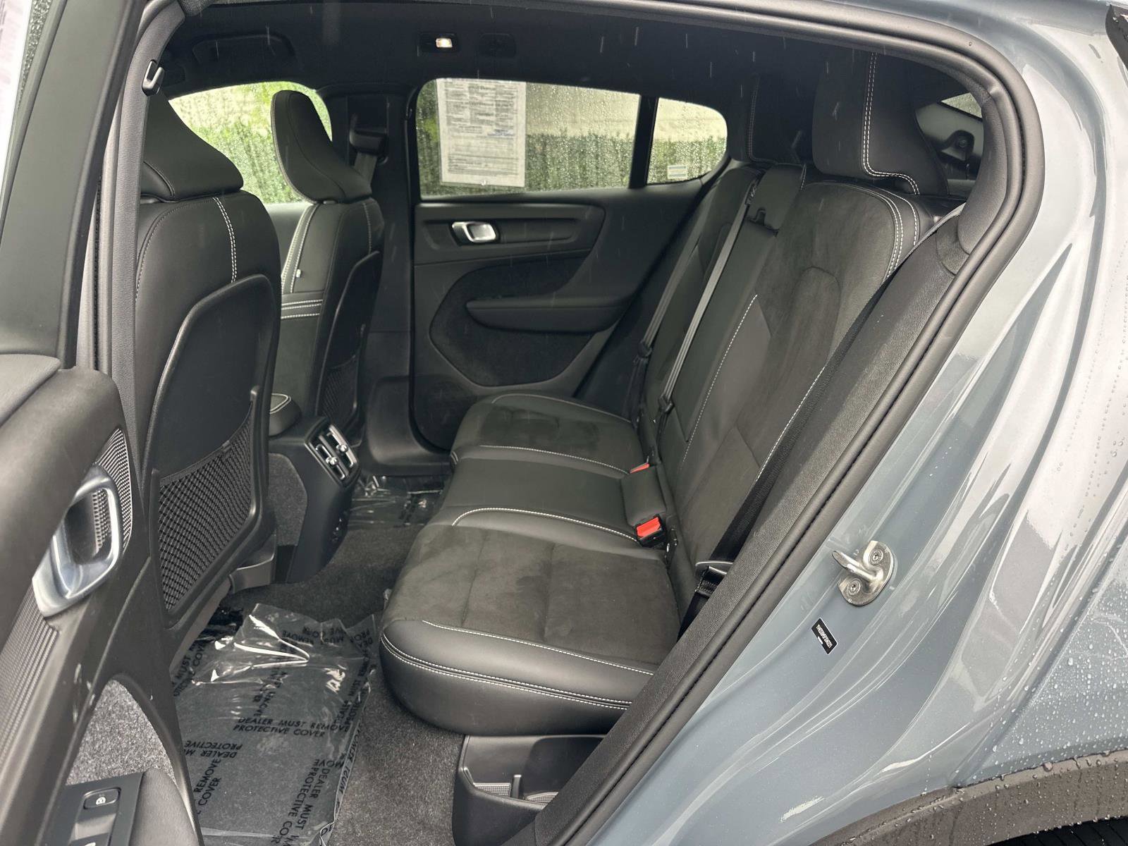 Certified 2023 Volvo C40 P8 Recharge Ultimate image 21