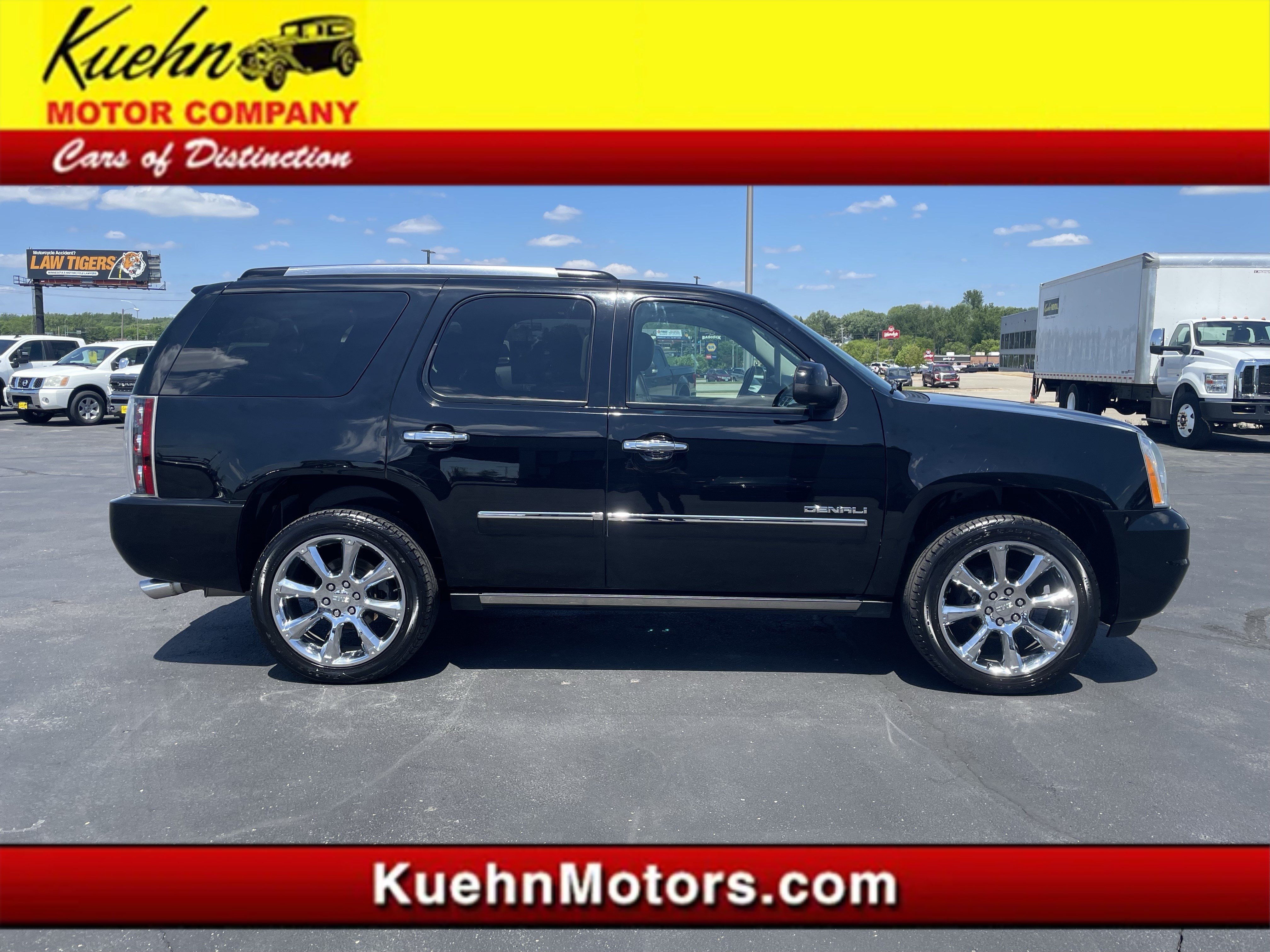 Used 2014 GMC Yukon Denali AWD/4WD image 1