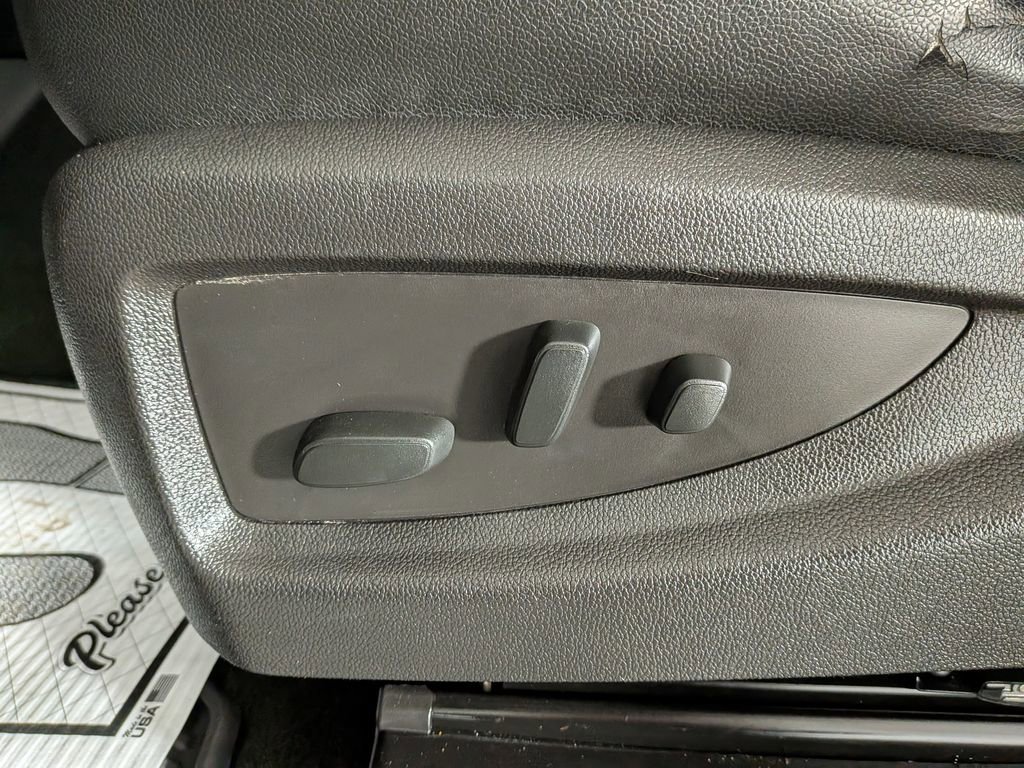 Used 2016 Chevrolet Silverado 2500 LTZ w/ Duramax Plus Package image 17