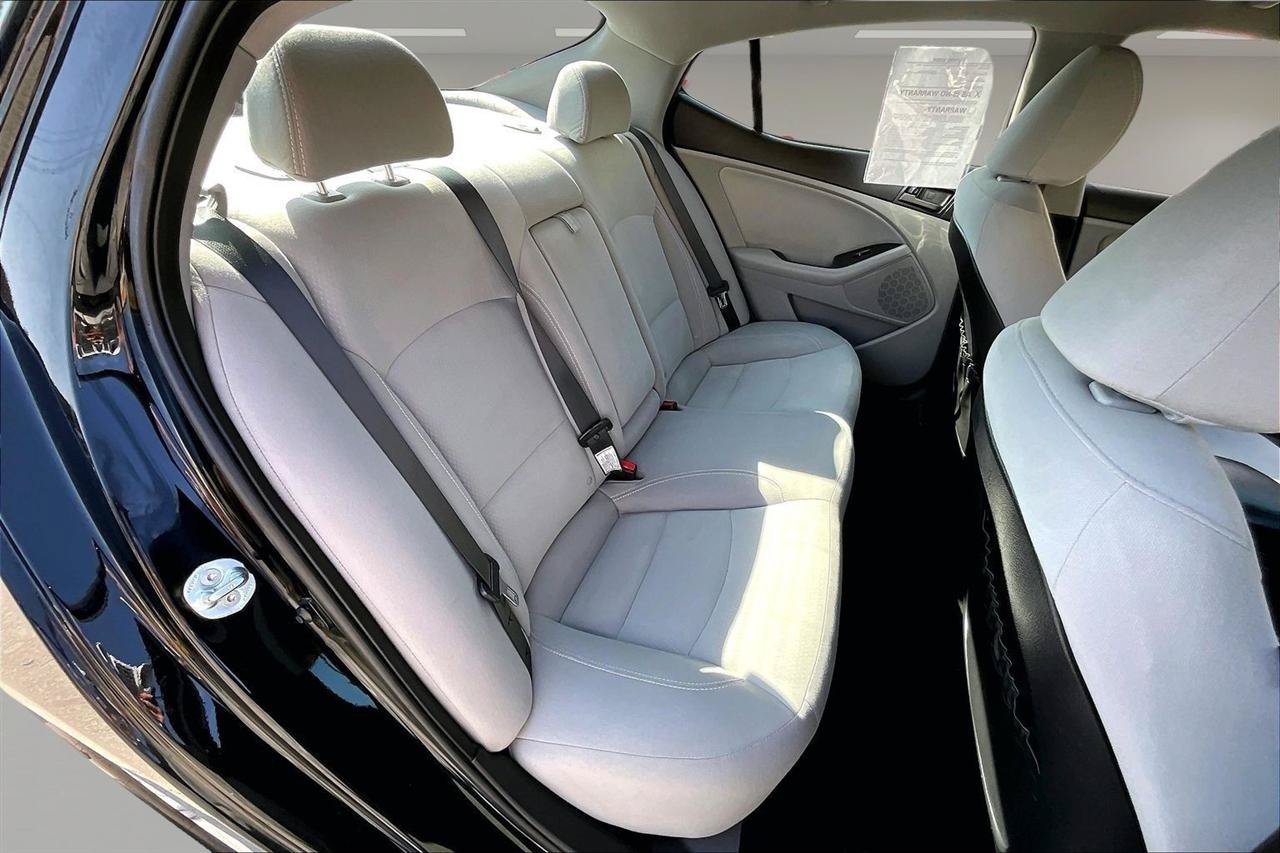 Used 2013 Kia Optima LX FWD image 27