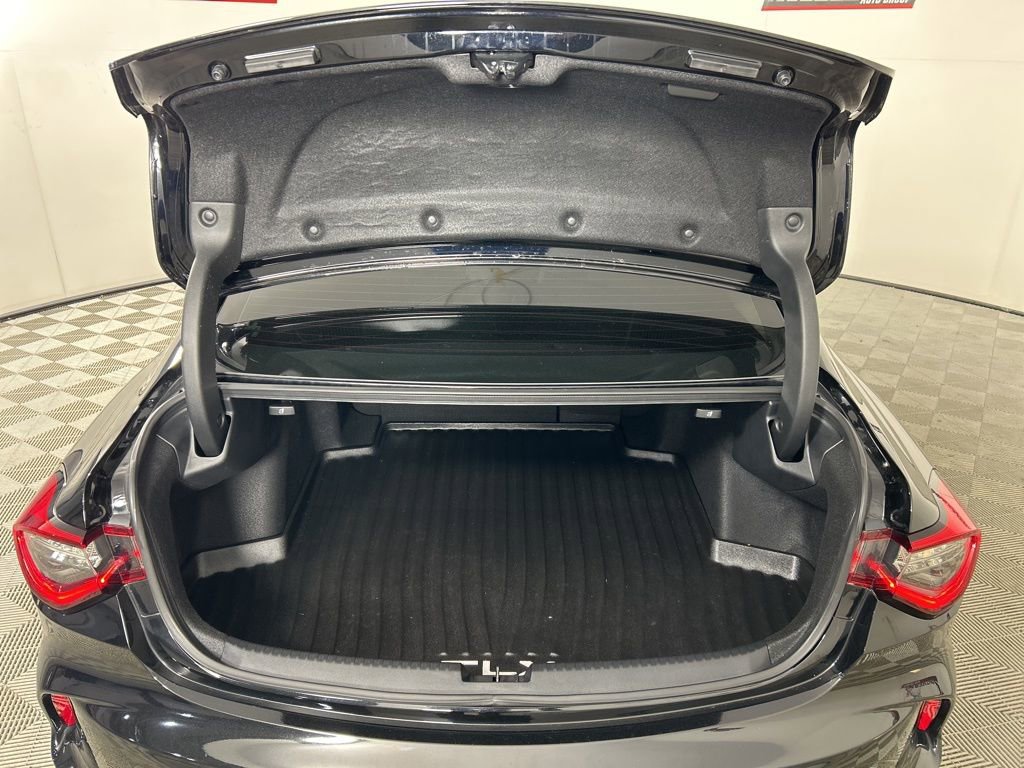 Used 2023 Acura TLX w/ Technology Package image 30