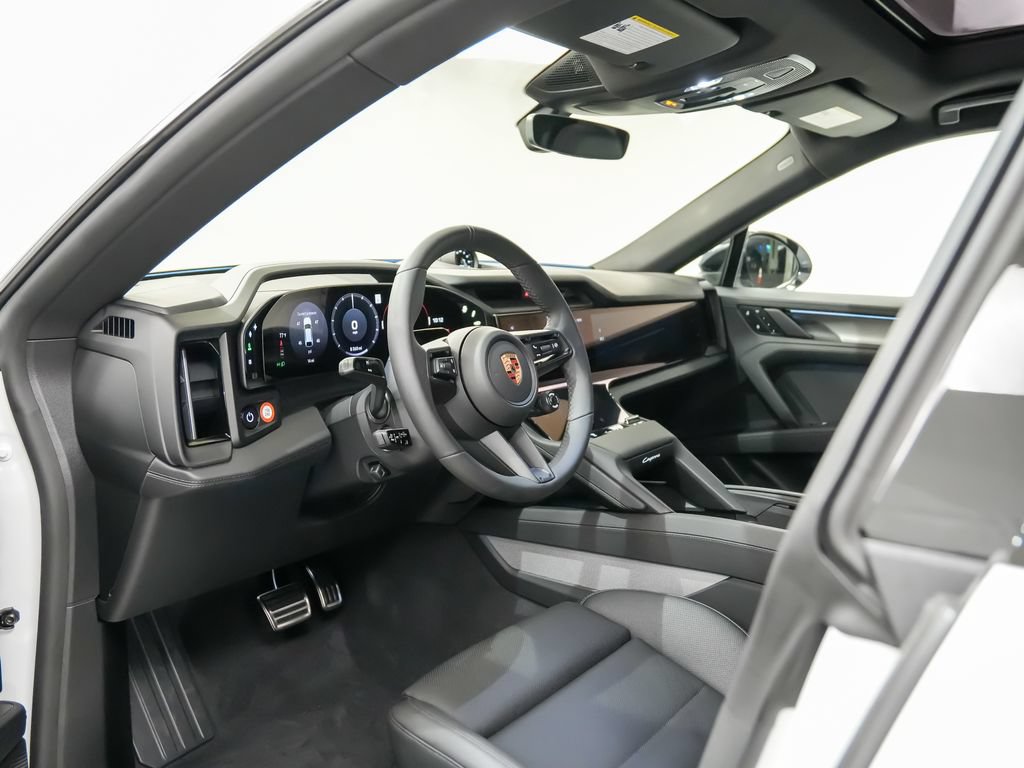 New 2026 Porsche Cayenne S AWD/4WD image 4