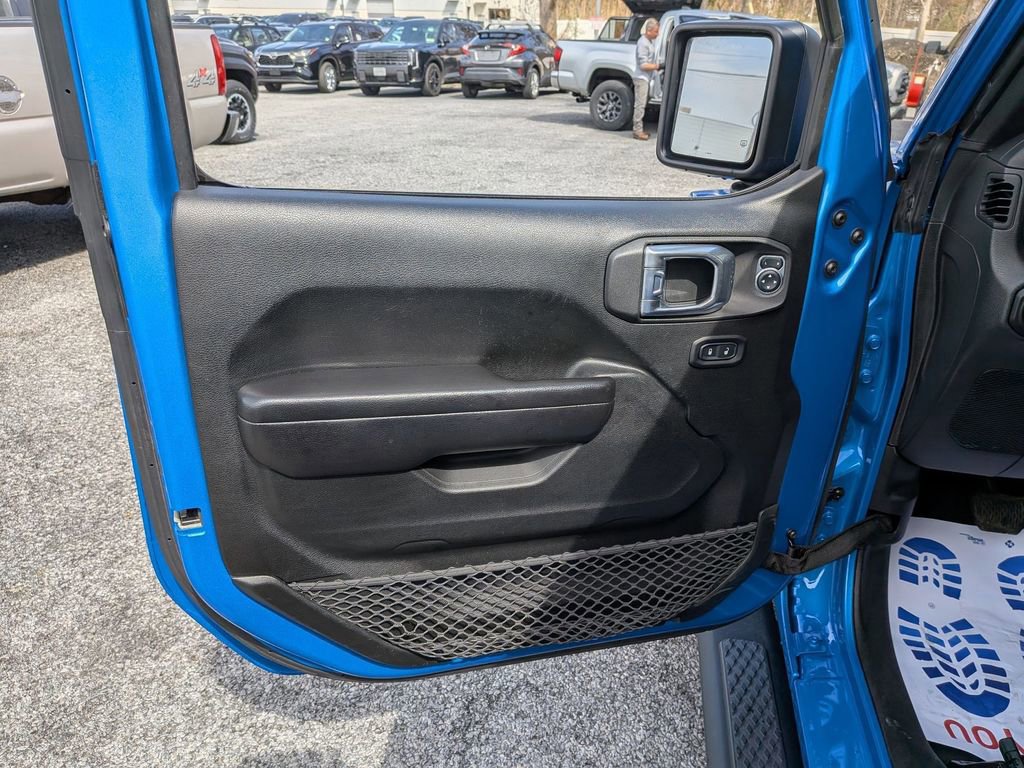 Used 2021 Jeep Gladiator Mojave AWD/4WD image 7