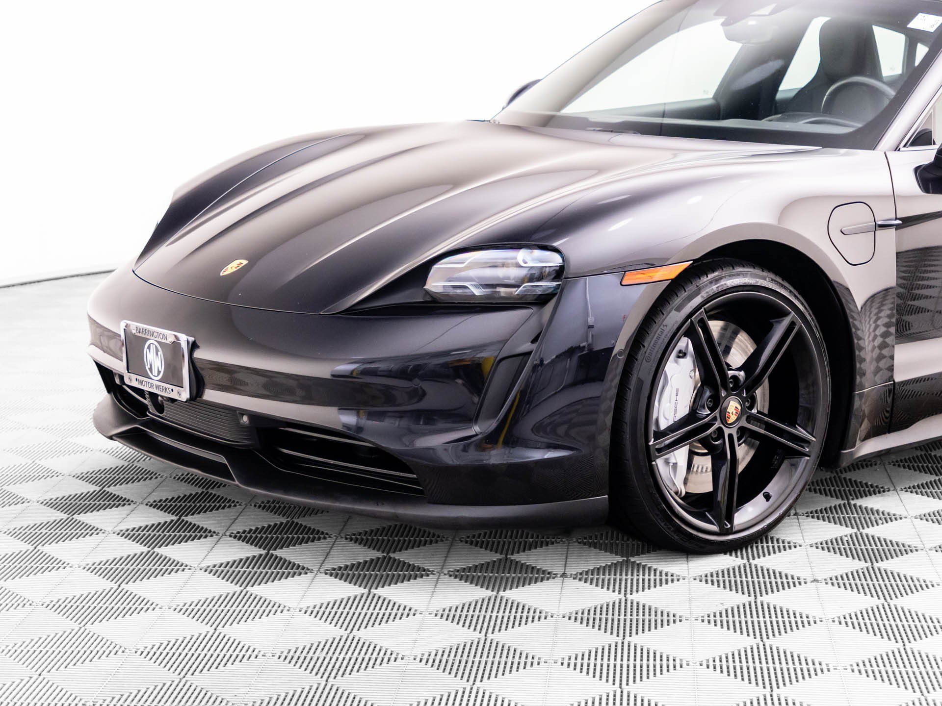 Used 2020 Porsche Taycan 4S AWD/4WD image 41
