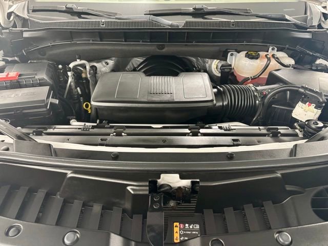 Used 2024 Chevrolet Suburban Premier image 44