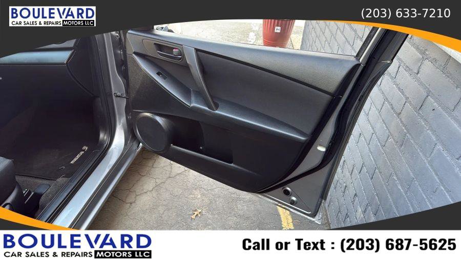 Used 2010 MAZDA MAZDA3 i Sport FWD image 29
