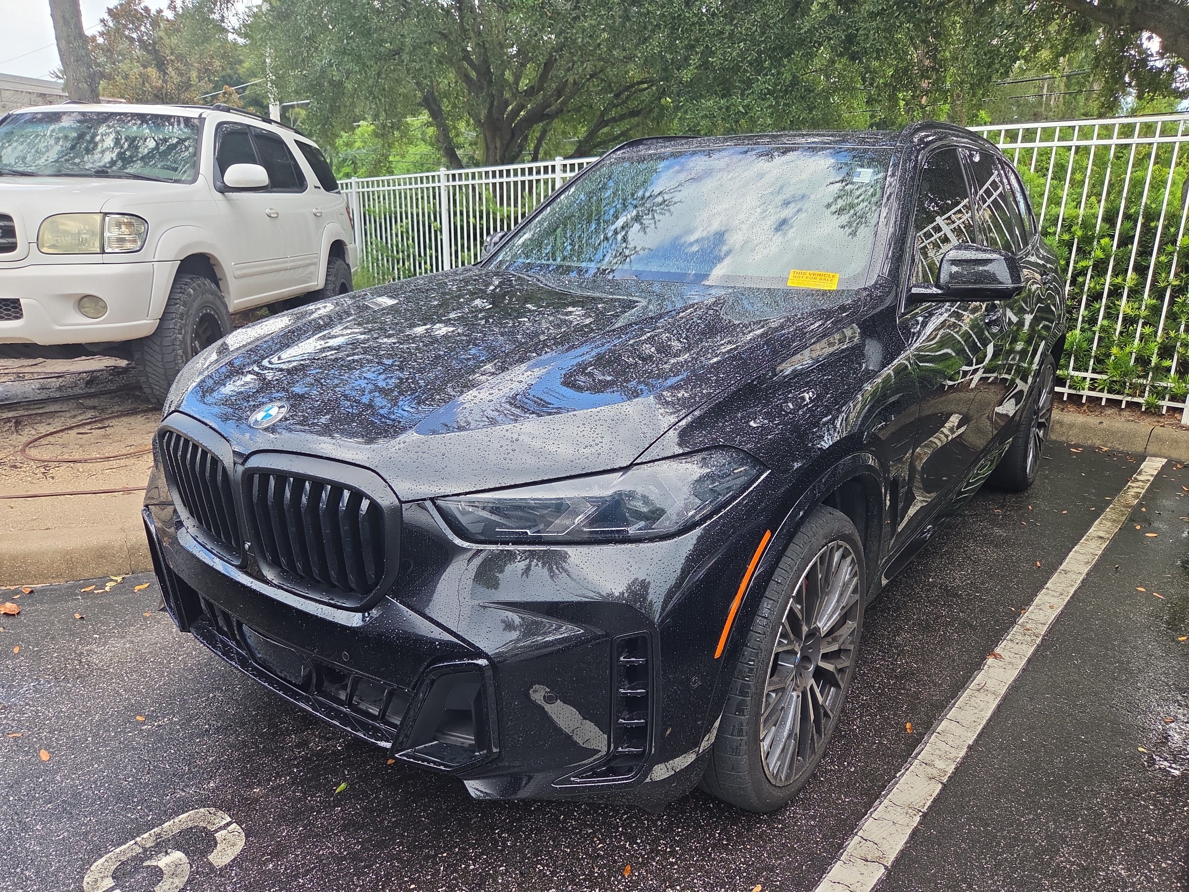 Certified 2024 BMW X5 xDrive40i w/ Executive Package AWD/4WD image 3