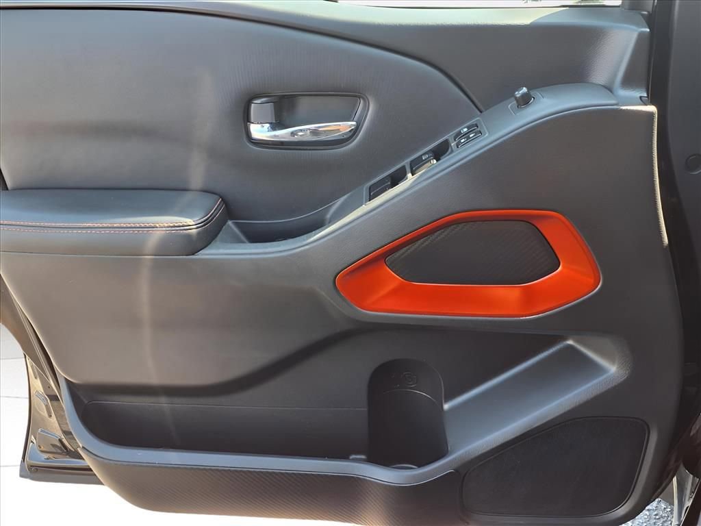 Used 2023 Nissan Frontier PRO-4X w/ Technology Package image 18