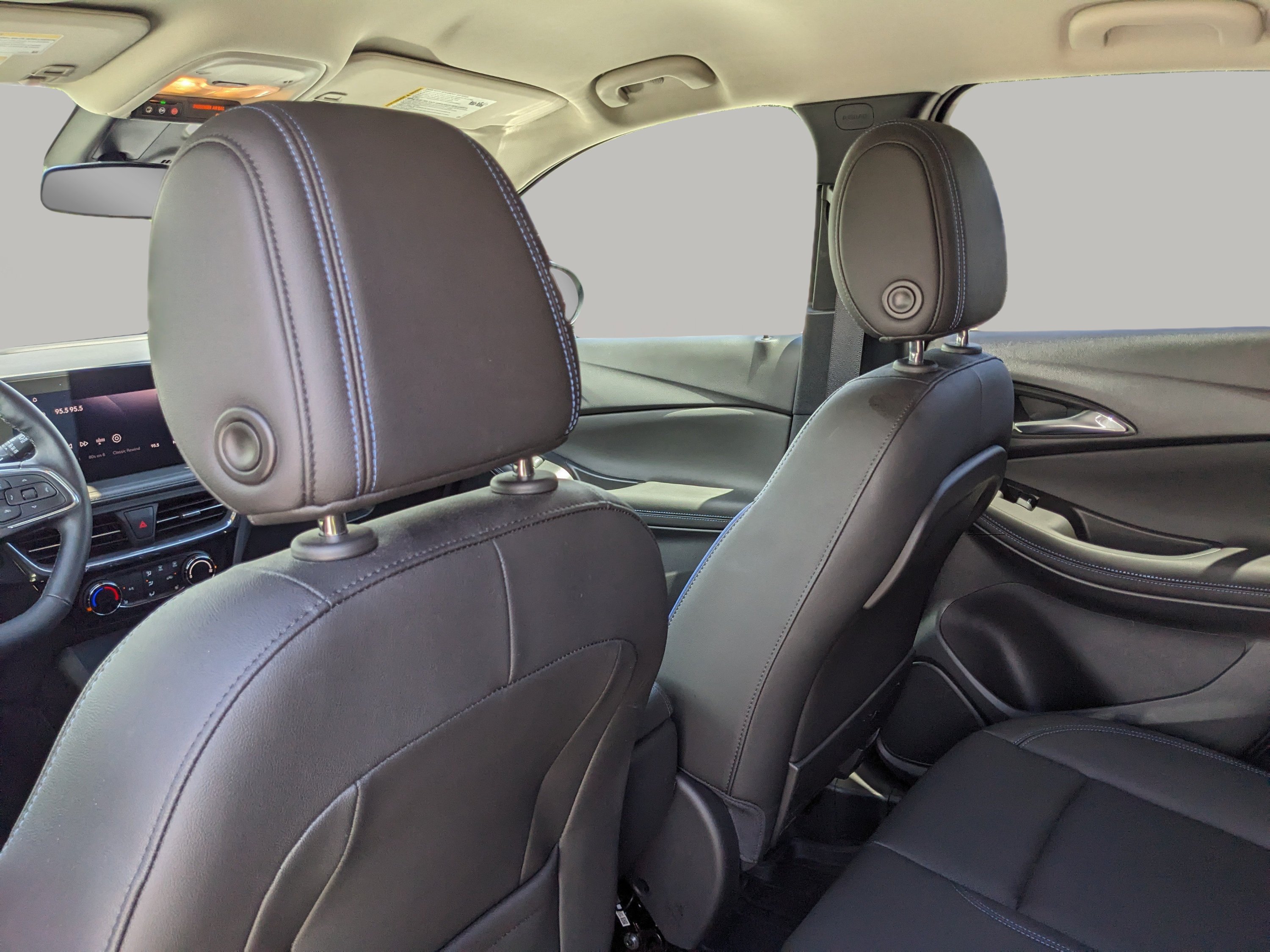 Used 2025 Buick Encore GX Sport Touring w/ Comfort Package FWD image 17