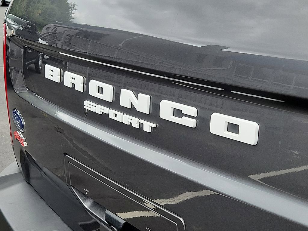 New 2024 Ford Bronco Sport Outer Banks w/ Tech Package AWD/4WD image 11