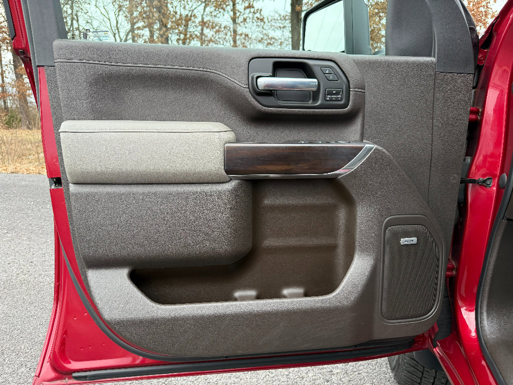 Used 2020 GMC Sierra 2500 SLT w/ SLT Convenience Package image 26