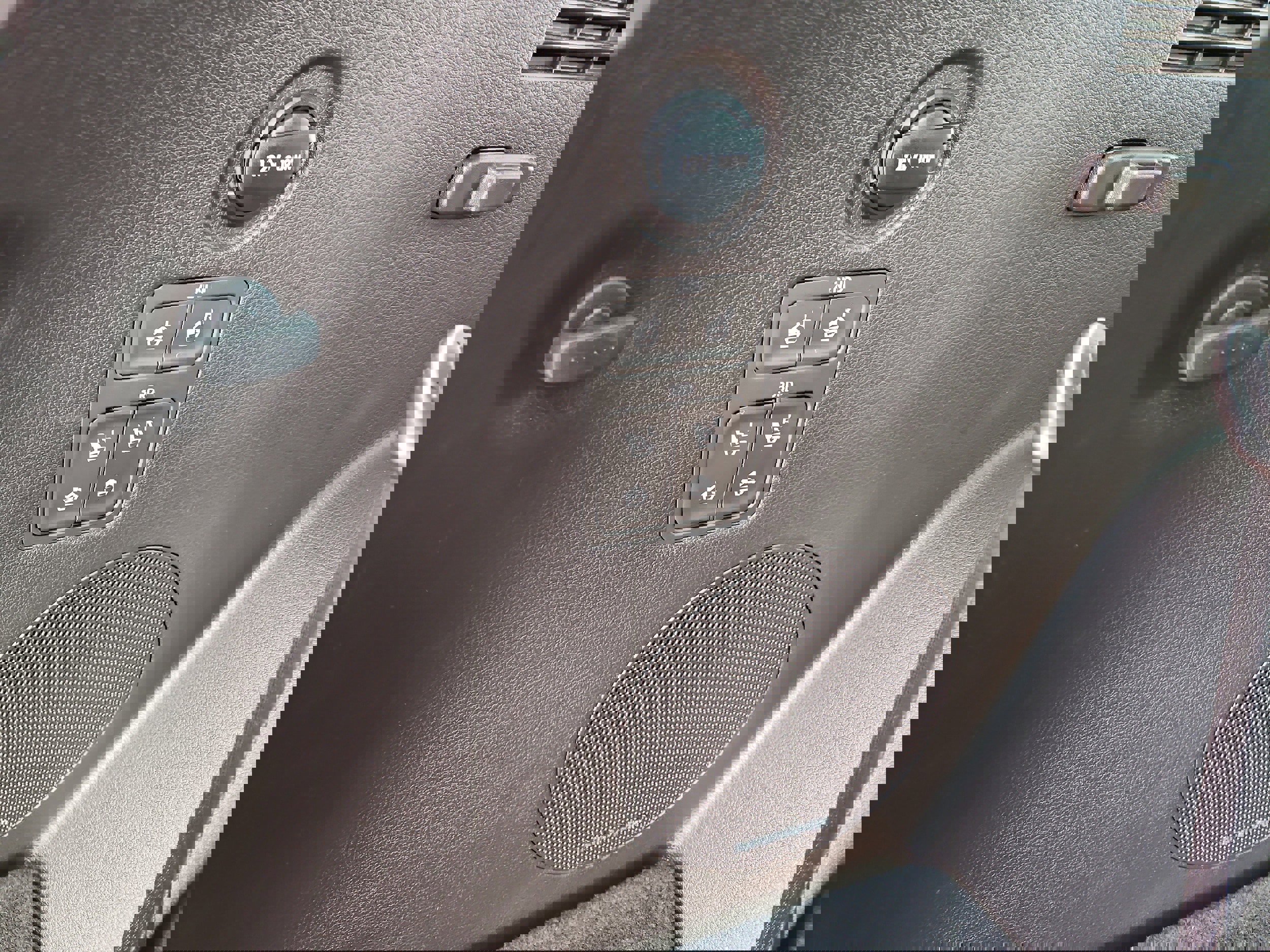 Used 2020 Hyundai Palisade Limited image 15