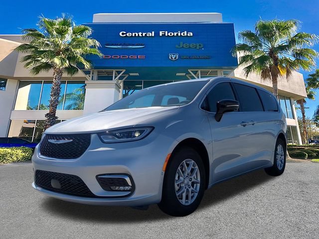 New 2026 Chrysler Pacifica Select FWD image 9