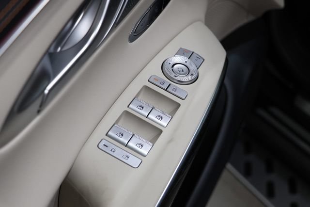 New 2026 Genesis GV70 3.5T Sport Prestige AWD/4WD image 18
