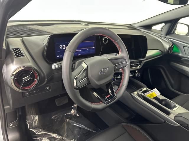 Used 2025 Chevrolet Equinox EV RS image 13