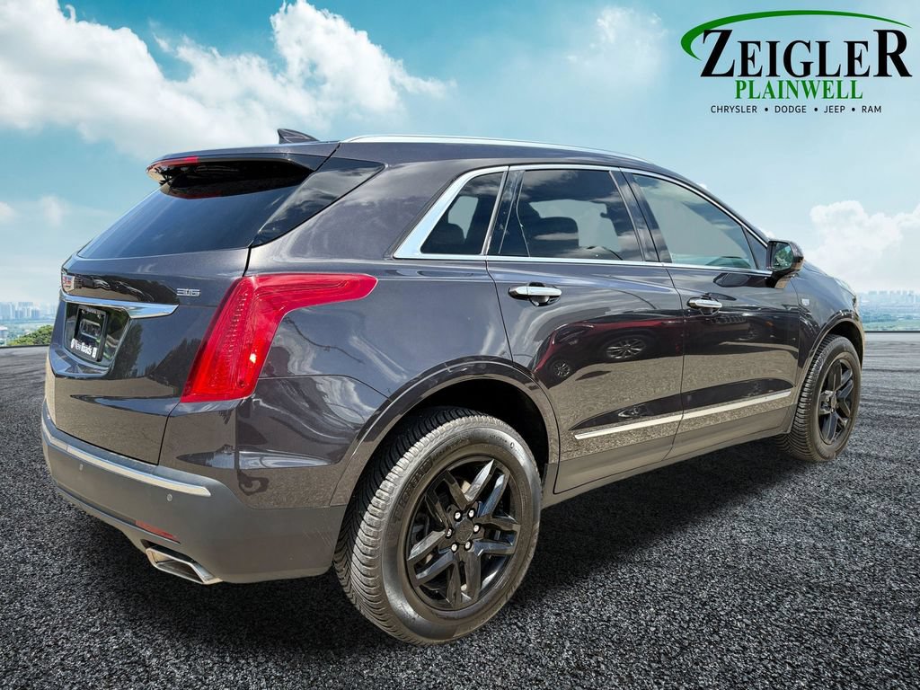 Used 2018 Cadillac XT5 FWD image 6