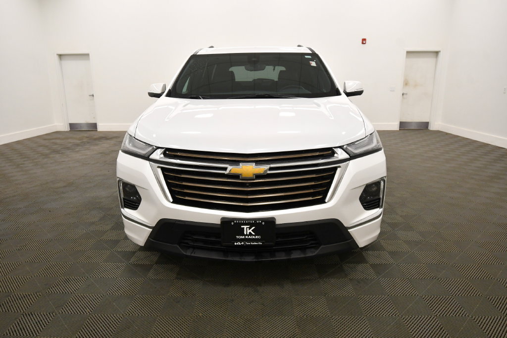 Used 2023 Chevrolet Traverse High Country AWD/4WD image 11