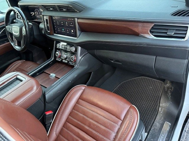 Used 2023 GMC Yukon XL Denali Ultimate image 19