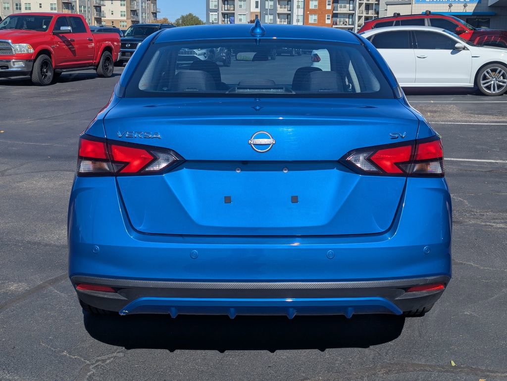 Used 2024 Nissan Versa SV image 6