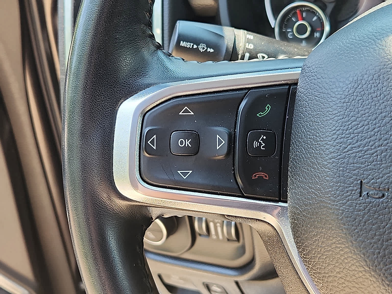 Used 2022 RAM 1500 Laramie image 23