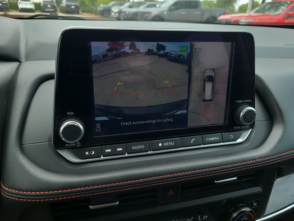 Certified 2025 Nissan Rogue SV AWD/4WD image 22