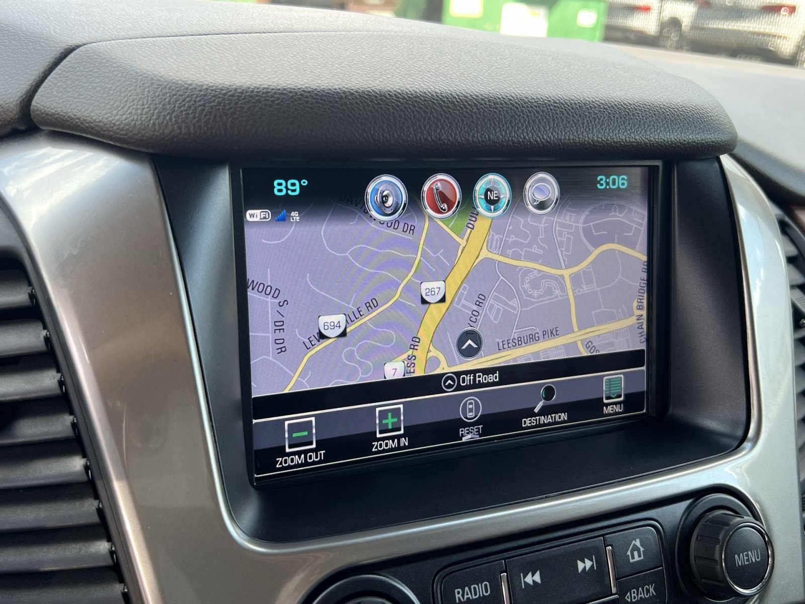 Used 2019 Chevrolet Tahoe Premier w/ RST 6.2L Performance Edition AWD/4WD image 19