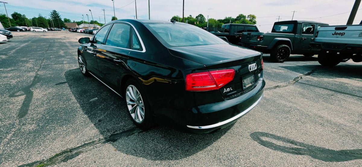 Used 2011 Audi A8 L 4.2 AWD/4WD image 3