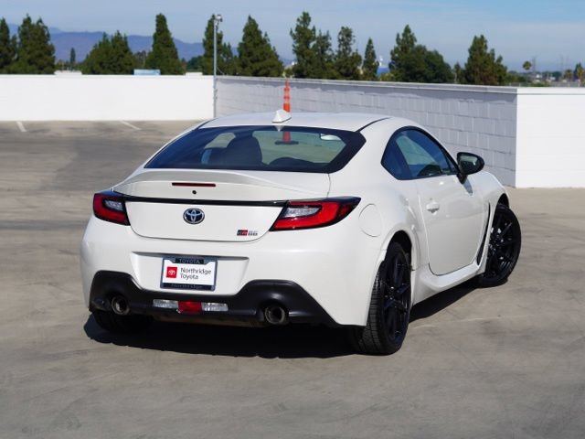 Used 2022 Toyota GR86 Premium w/ ALL Weather Mat Package (TMS) RWD image 8