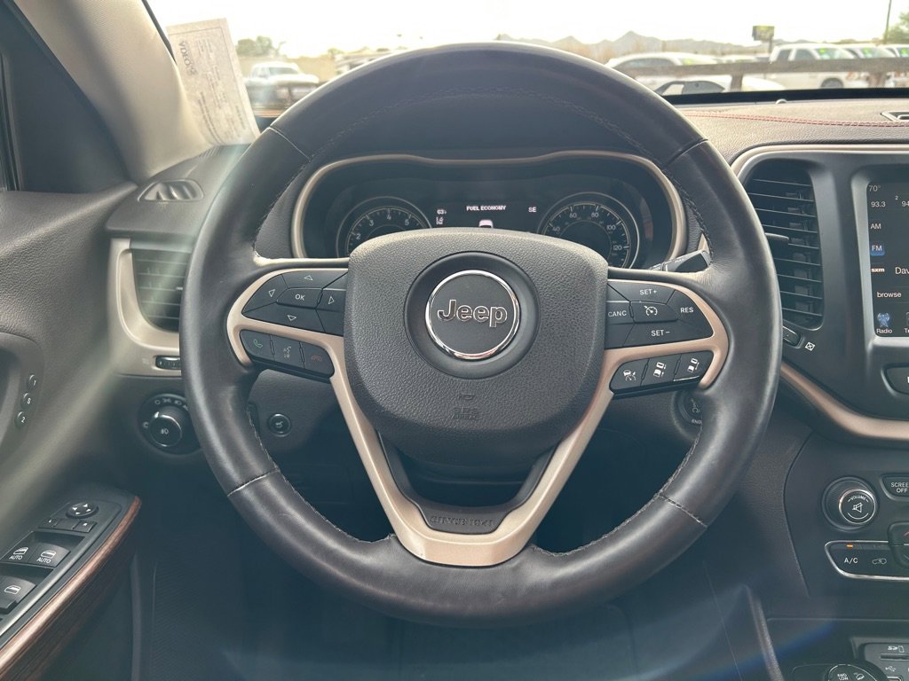 Used 2015 Jeep Cherokee Trailhawk w/ Comfort/Convenience Group image 15