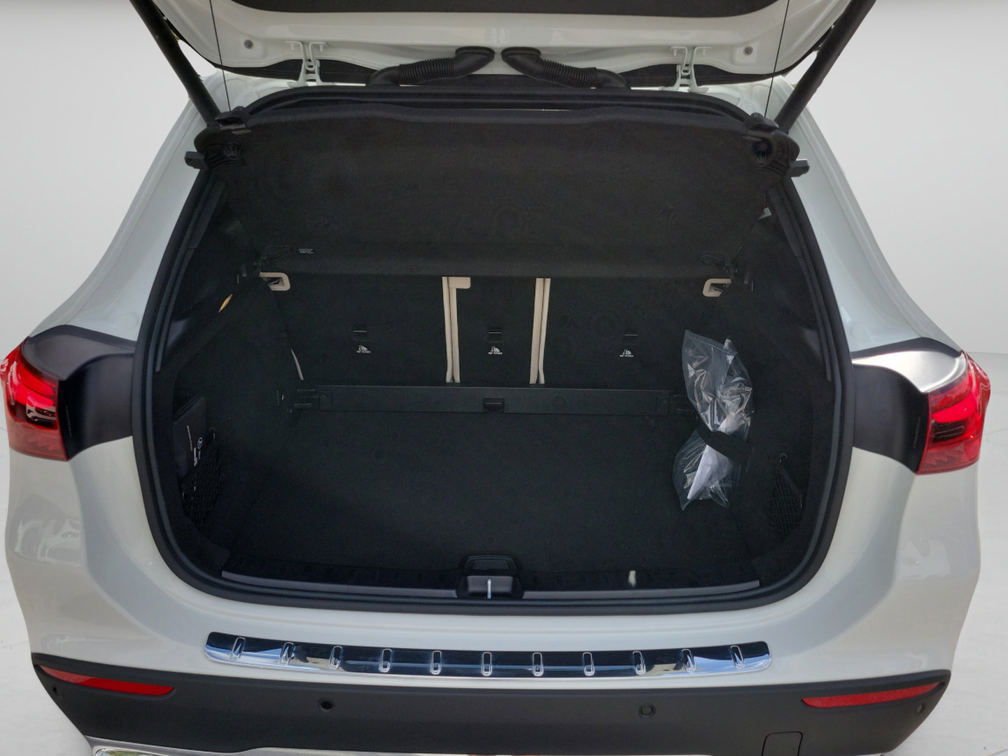 Used 2026 Mercedes-Benz GLA 250 image 5