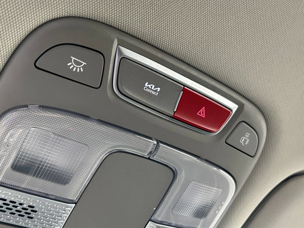 Used 2024 Kia Telluride S FWD image 25