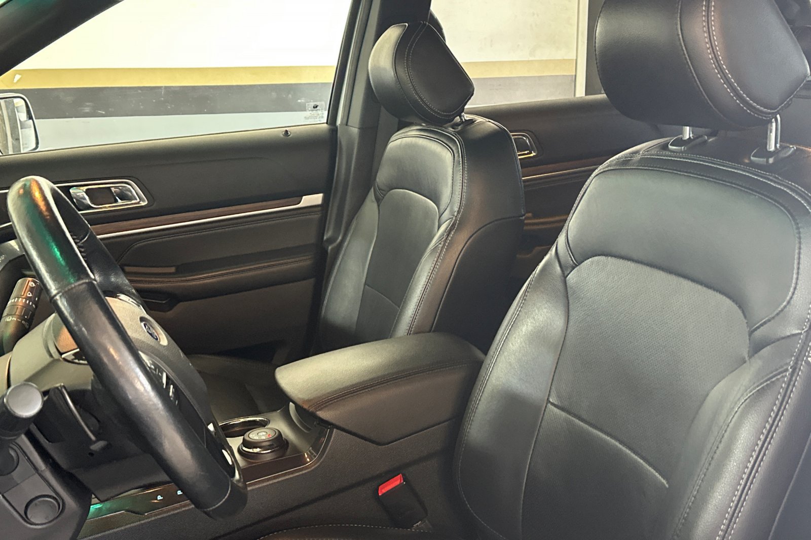 Used 2016 Ford Explorer Limited AWD/4WD image 5