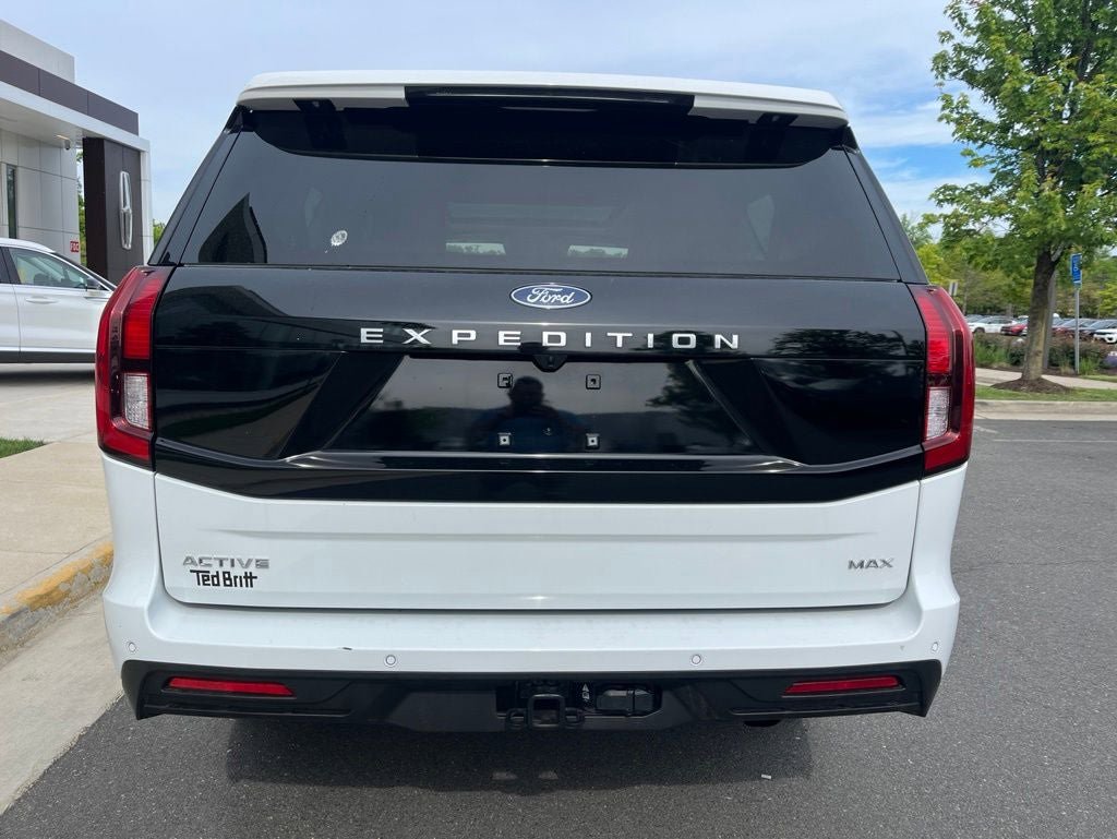 Certified 2025 Ford Expedition Max Active AWD/4WD image 8