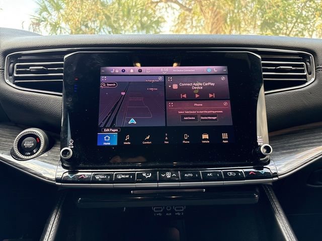 Used 2022 Jeep Wagoneer Series III image 13