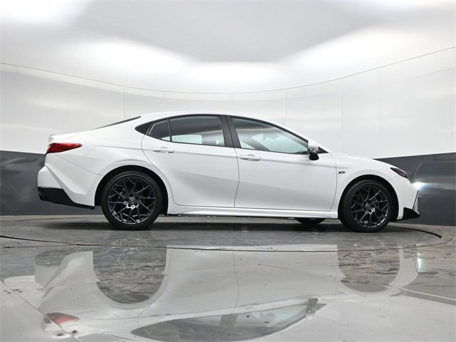 Used 2025 Toyota Camry SE w/ Convenience Package image 34