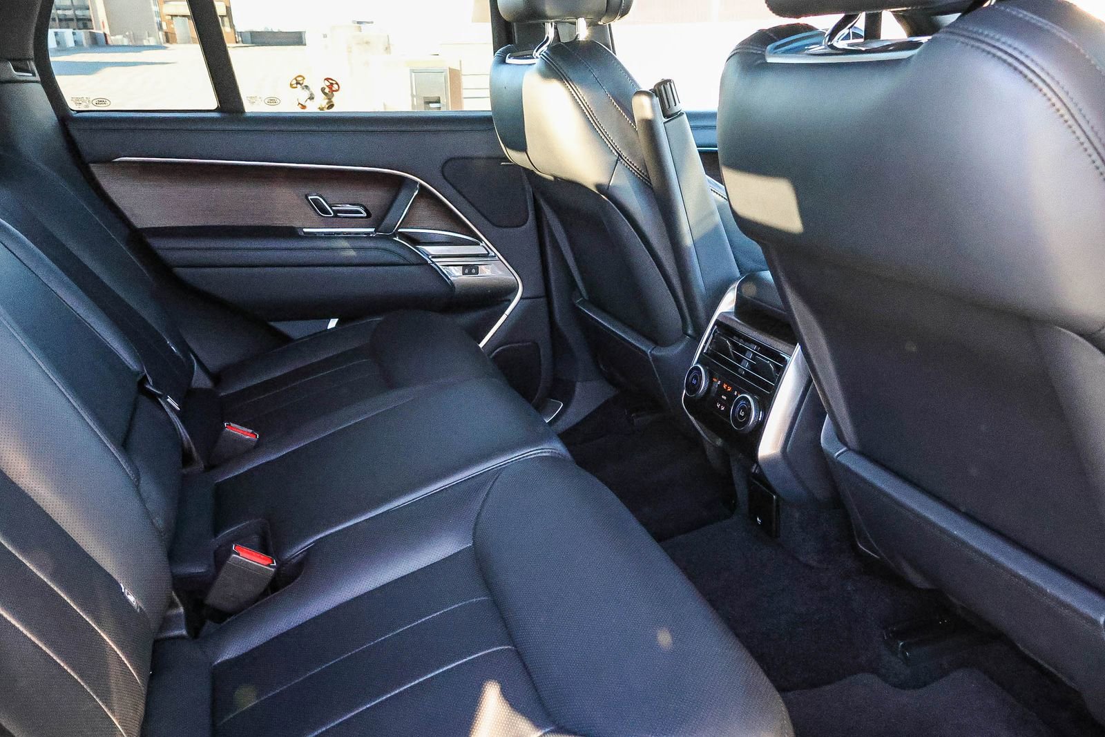 Certified 2023 Land Rover Range Rover SE image 20