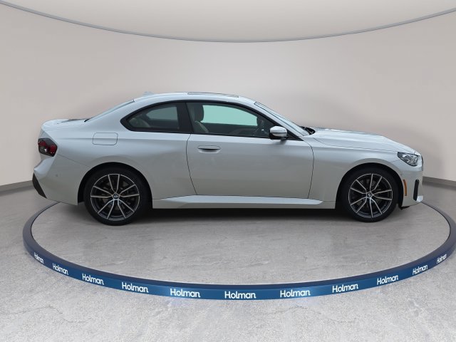 Used 2025 BMW 230i xDrive Coupe w/ Premium Package AWD/4WD image 5
