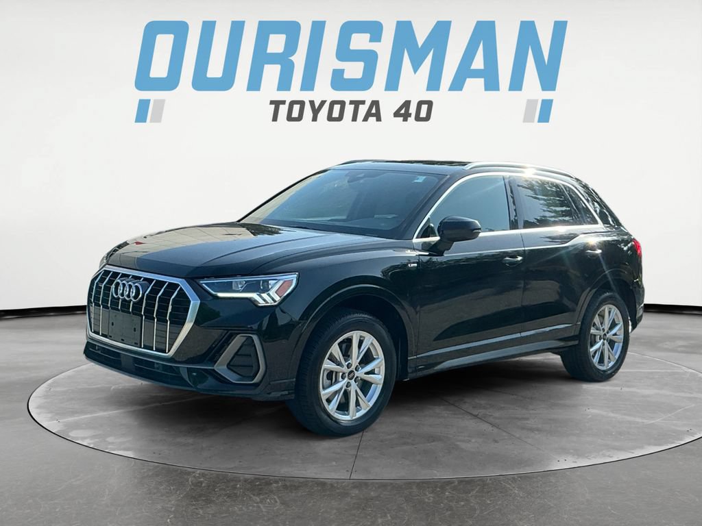 Used 2025 Audi Q3 2.0T Premium AWD/4WD image 3