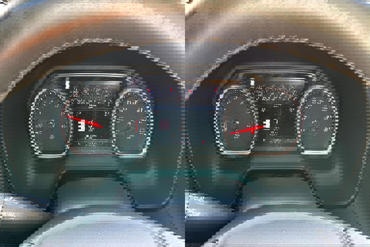 Used 2021 Chevrolet Suburban High Country image 23