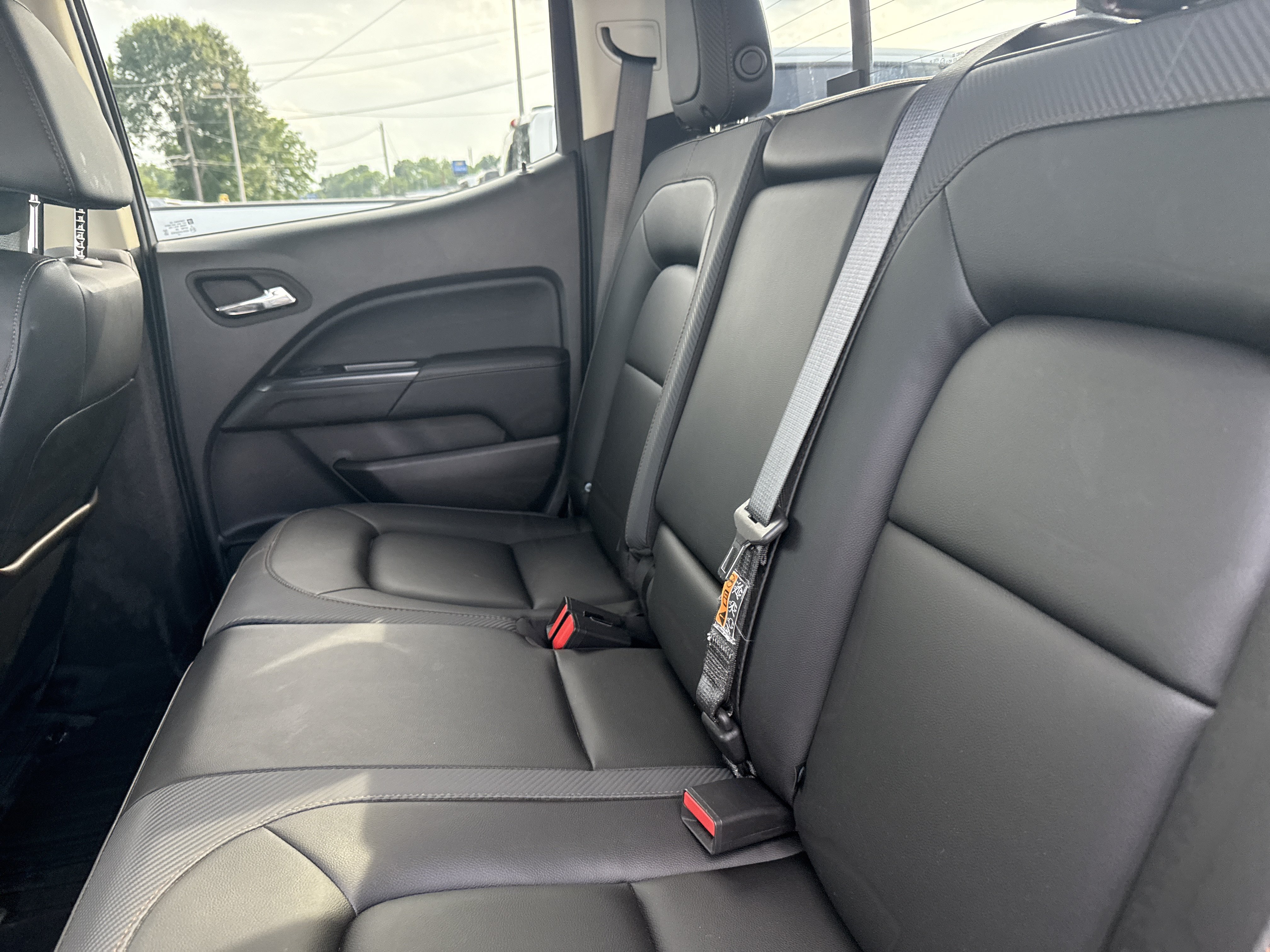 Used 2022 GMC Canyon AT4 w/ Trailering Package AWD/4WD image 13