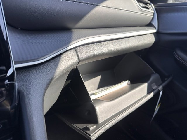 New 2025 Jeep Grand Cherokee L Altitude image 37